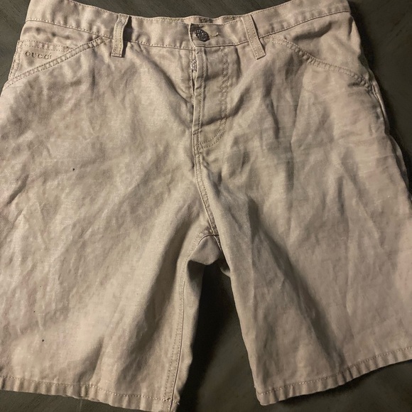 Gucci shorts (made in itlay) size 46